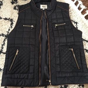Daytrip quilted puffer vest